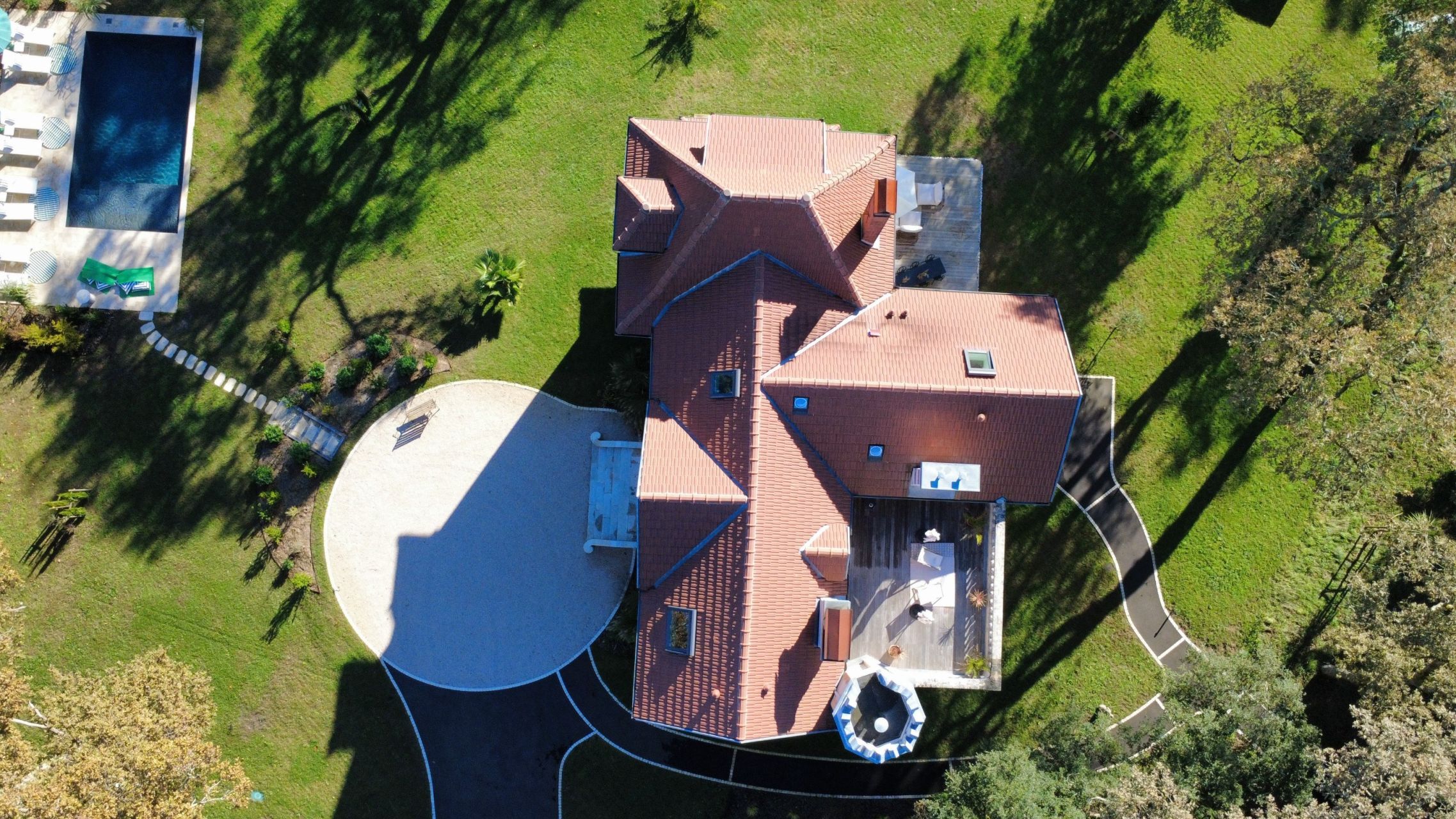 mansion 12 Rooms for sale on HOSSEGOR (40150)