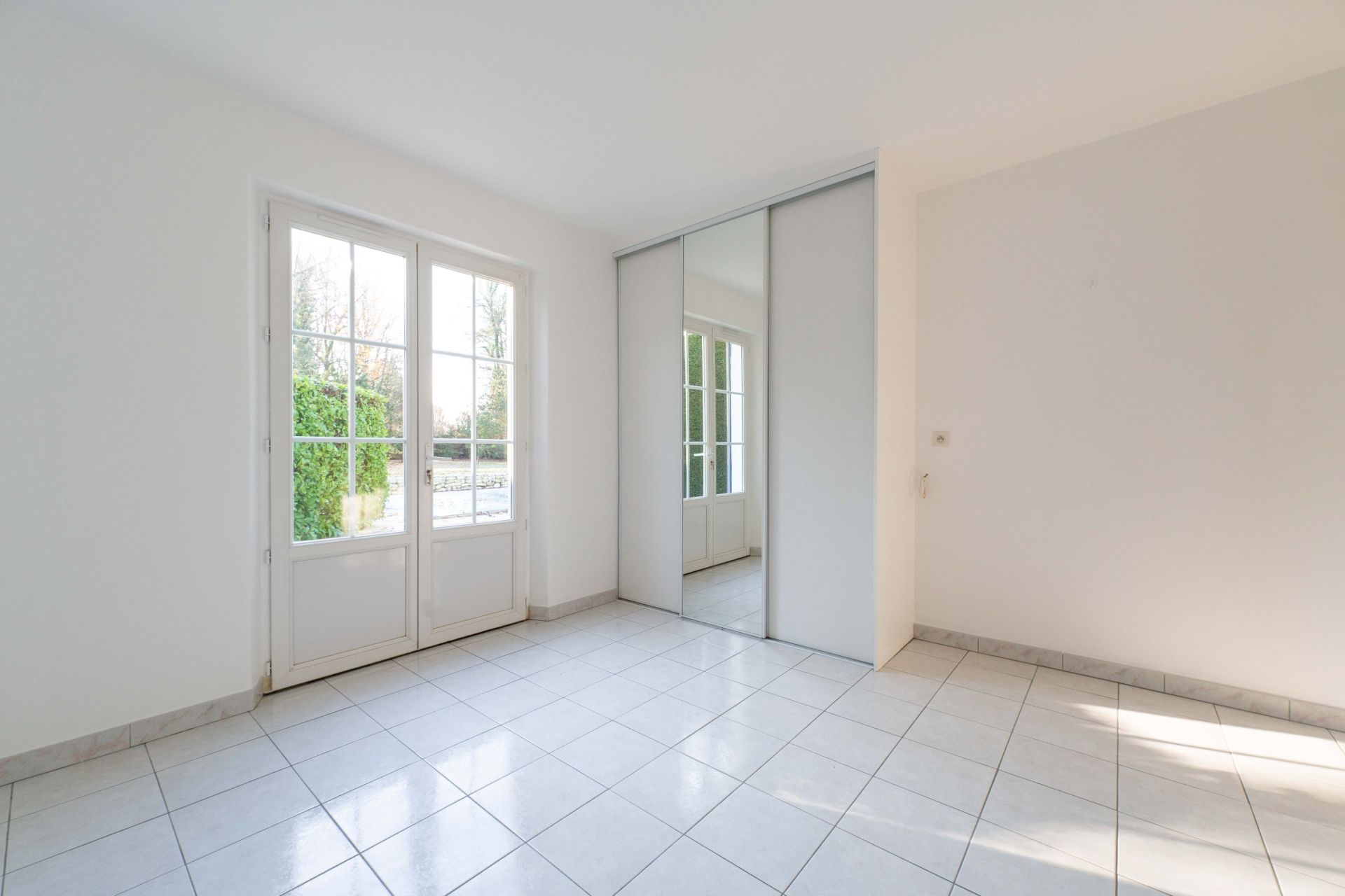 maison de luxe 5 Pièces en vente sur BREUILLET (17920)