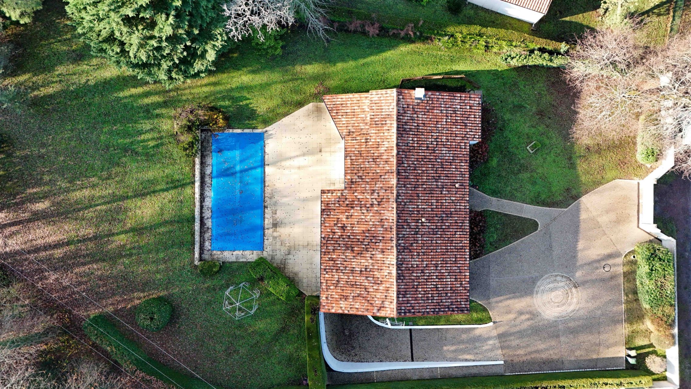 maison de luxe 5 Pièces en vente sur BREUILLET (17920)