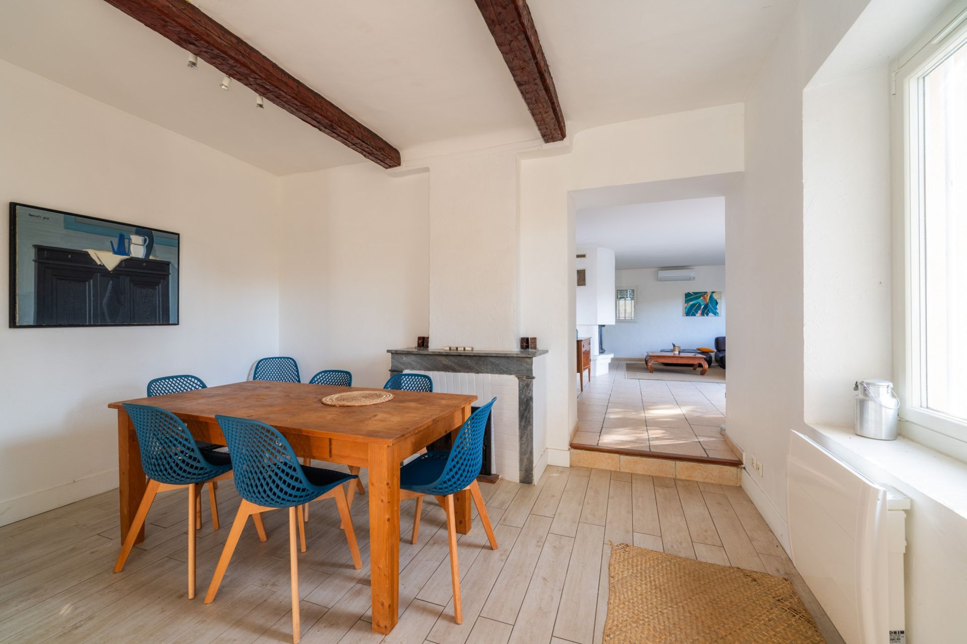 luxury house 7 Rooms for sale on MARSEILLE (13009)