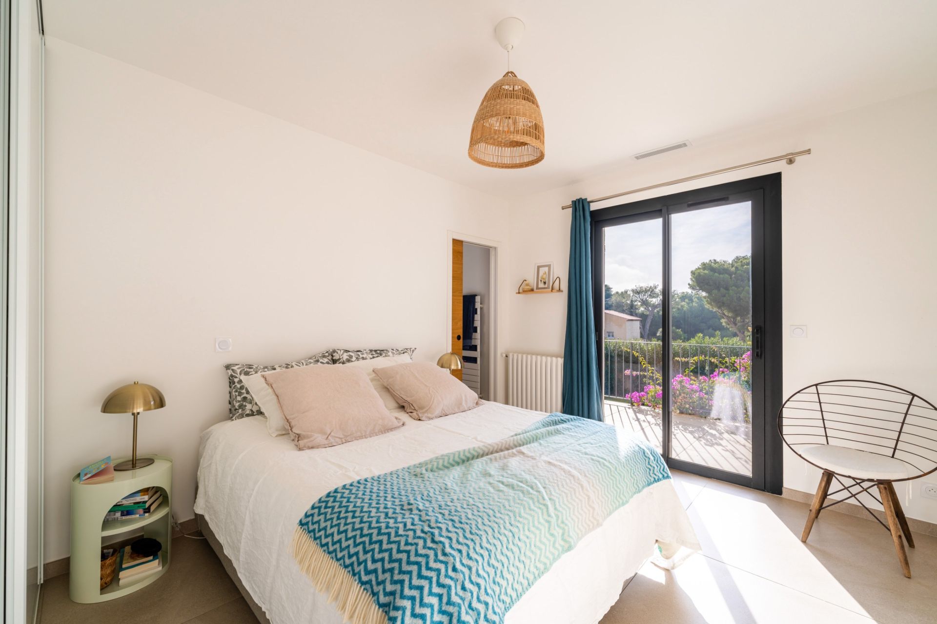 luxury house 7 Rooms for sale on CARRY LE ROUET (13620)