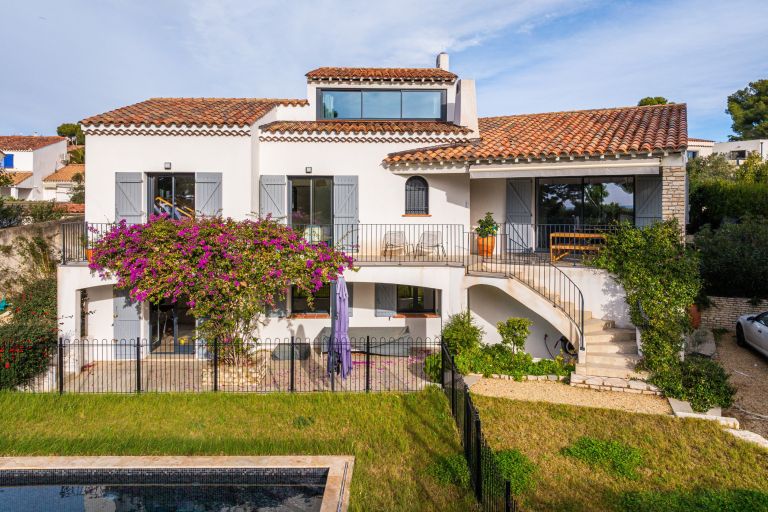 maison de luxe 7 Pièces en vente sur CARRY LE ROUET (13620)