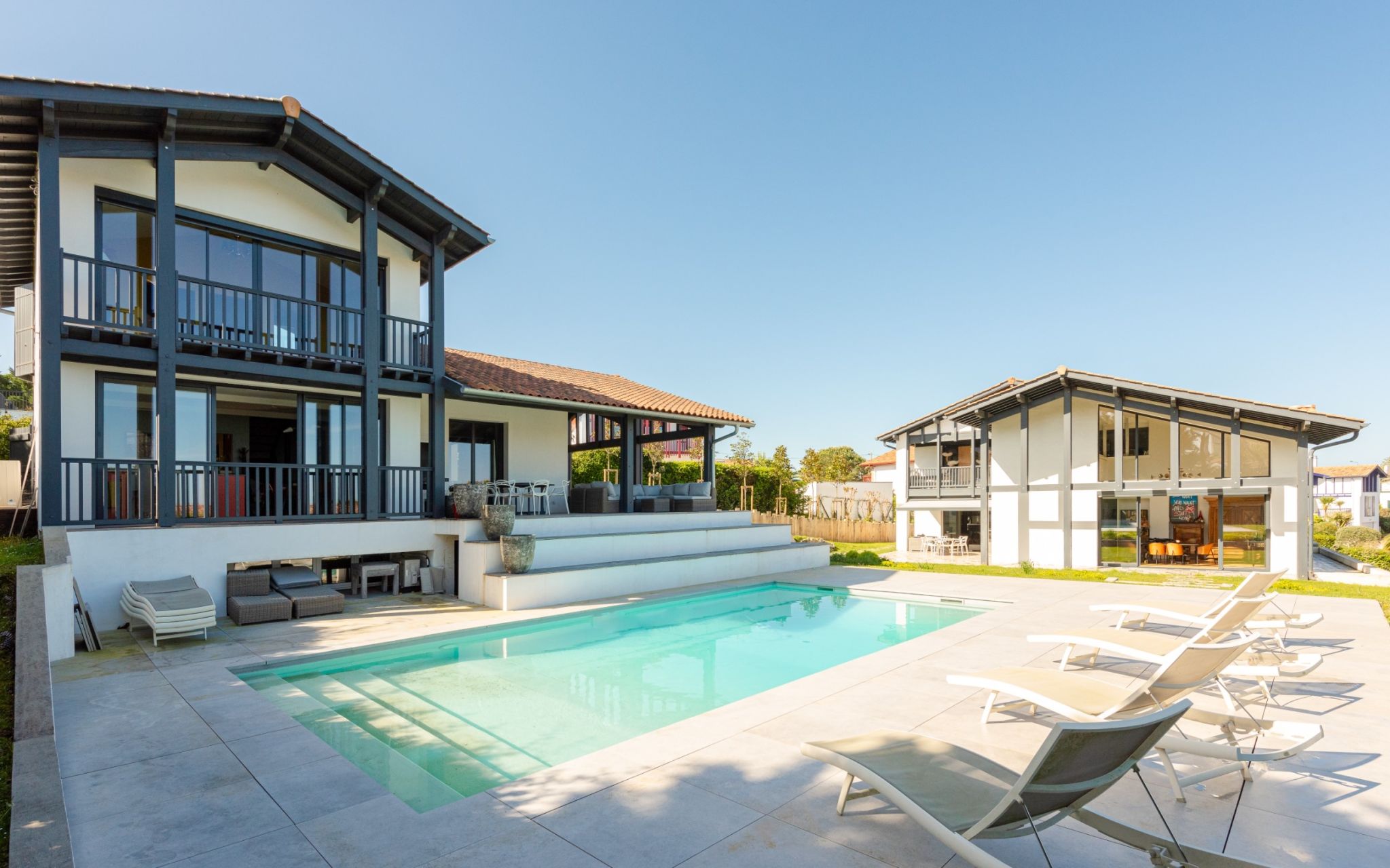 luxury house 11 Rooms for sale on ST JEAN DE LUZ (64500)