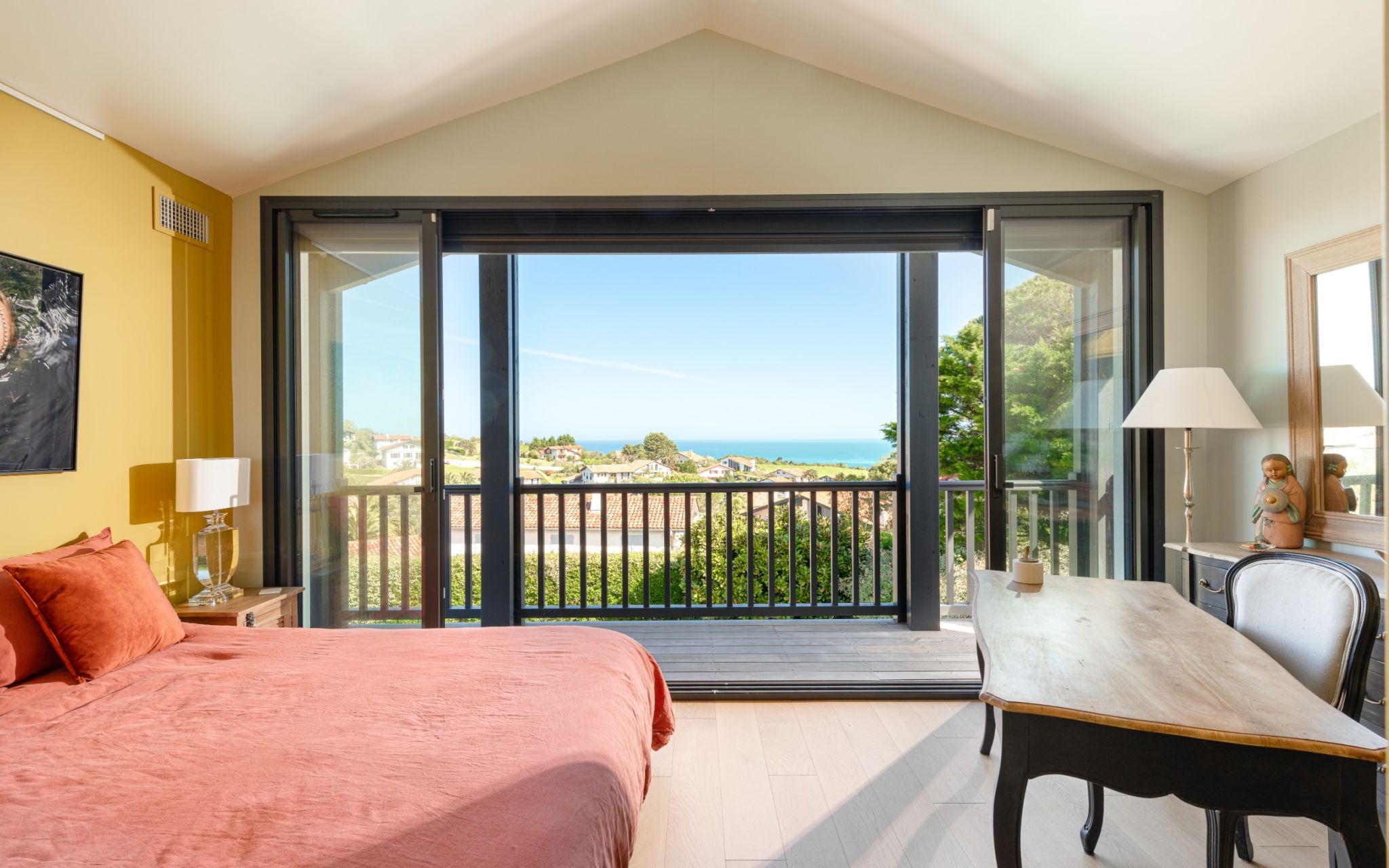 luxury house 11 Rooms for sale on ST JEAN DE LUZ (64500)