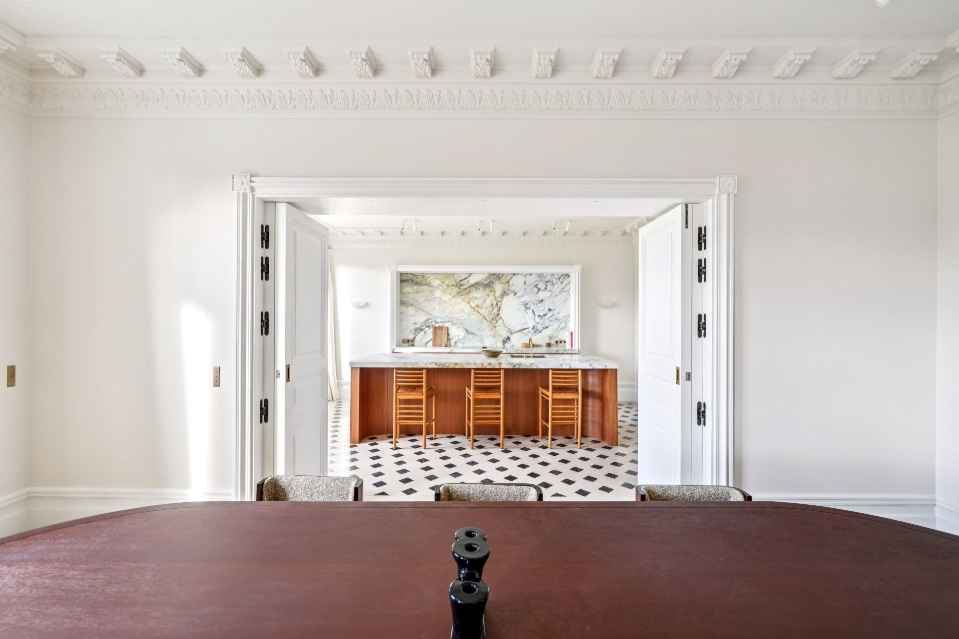 luxury apartment 6 Rooms for sale on PARIS (75006)