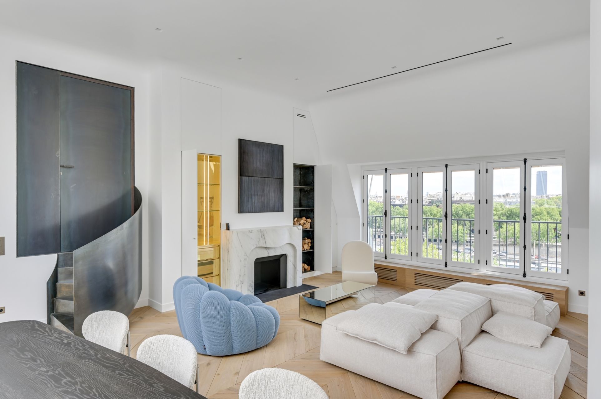 luxury apartment 4 Rooms for rent on PARIS (75016)