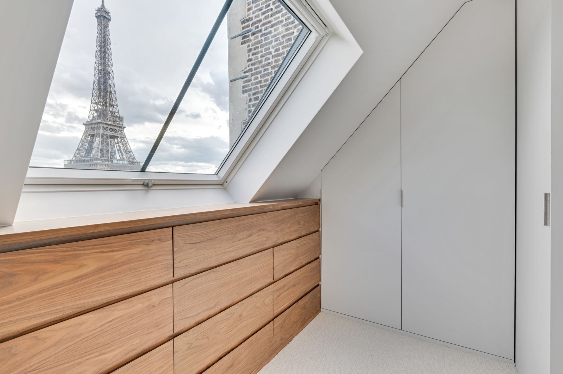 luxury apartment 4 Rooms for rent on PARIS (75016)