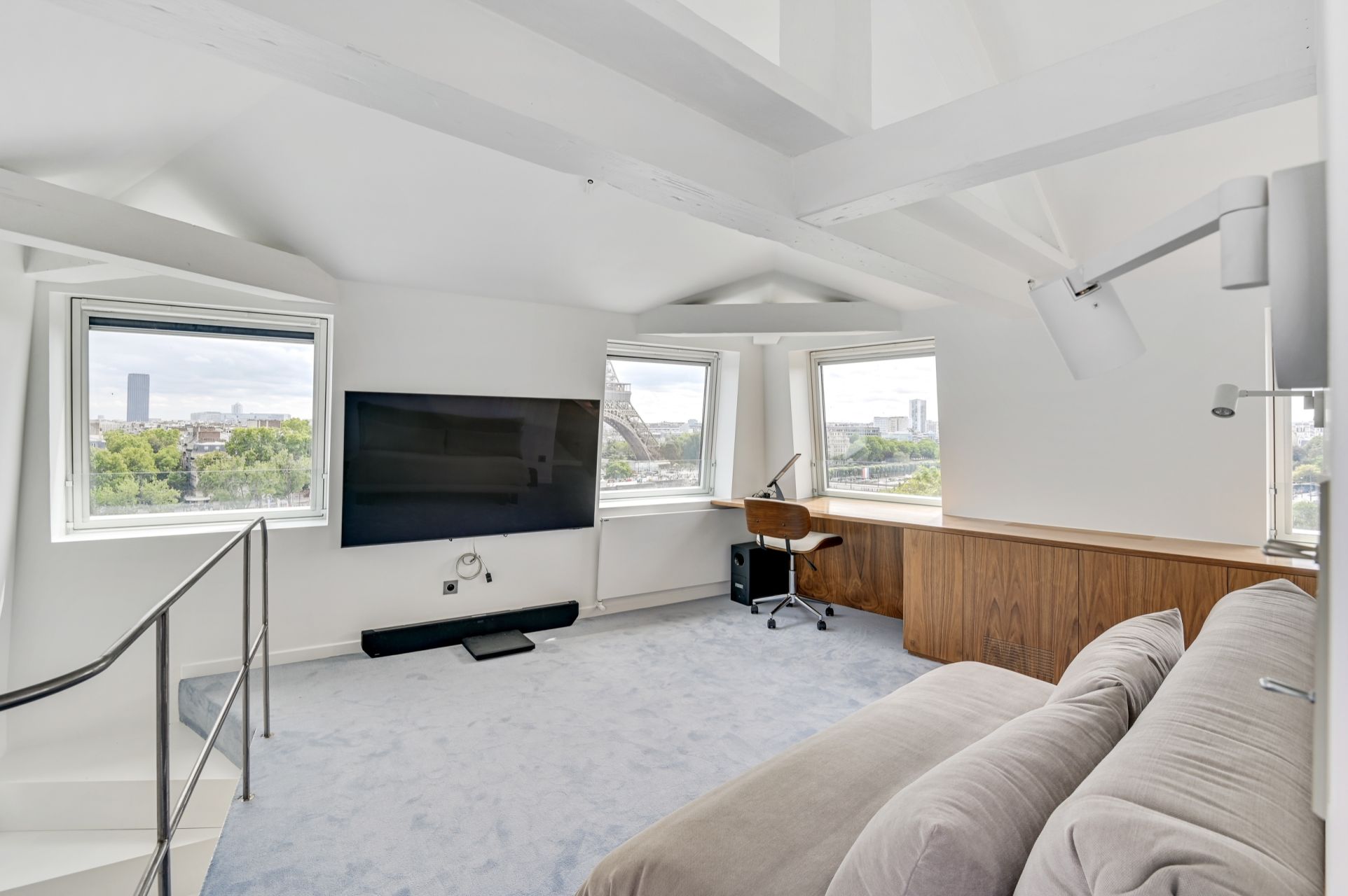 luxury apartment 4 Rooms for rent on PARIS (75016)