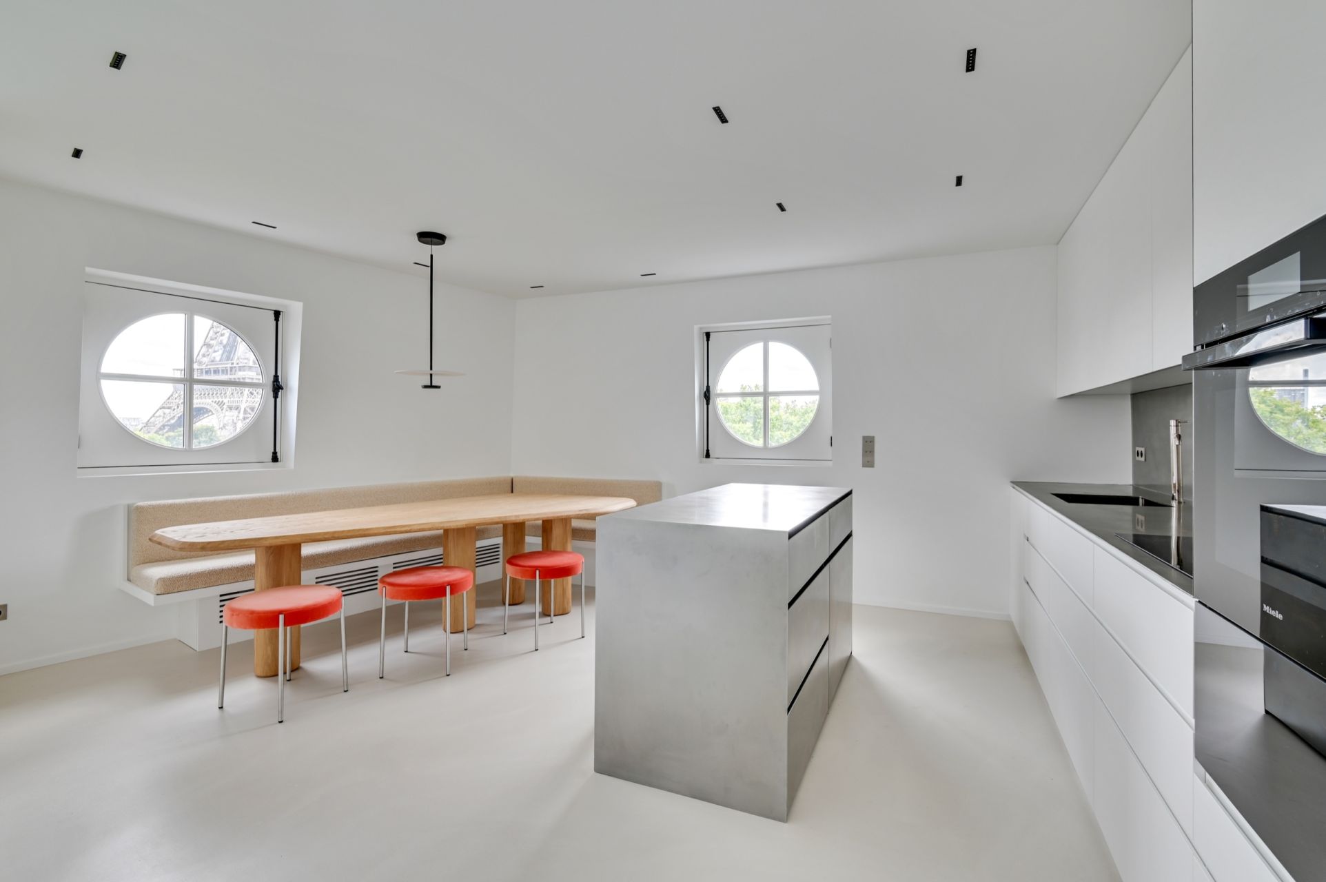 luxury apartment 4 Rooms for rent on PARIS (75016)