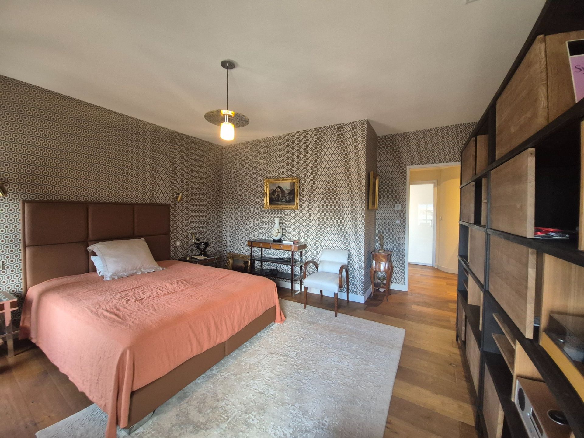 building for sale on NARBONNE (11100)