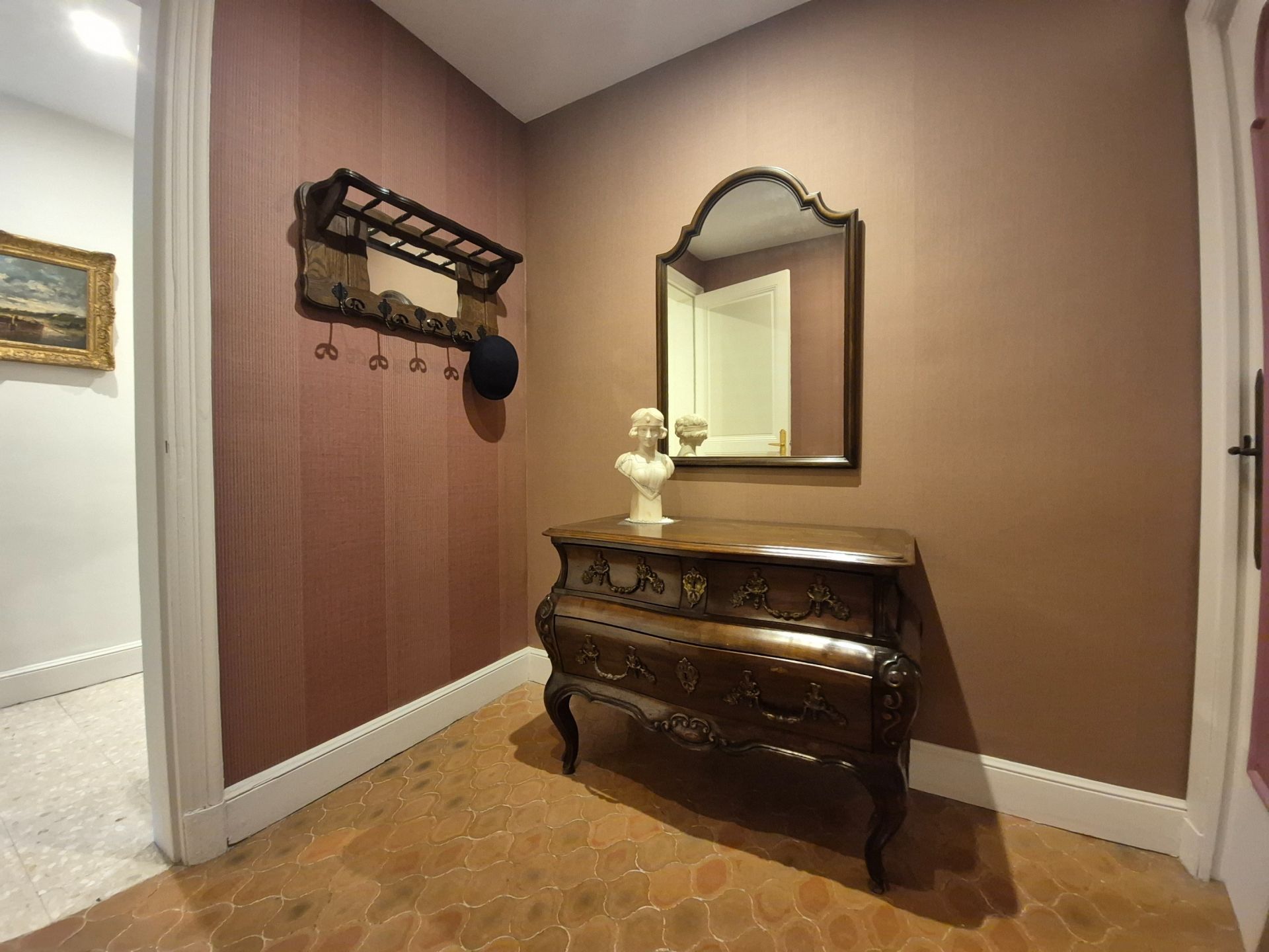 building for sale on NARBONNE (11100)