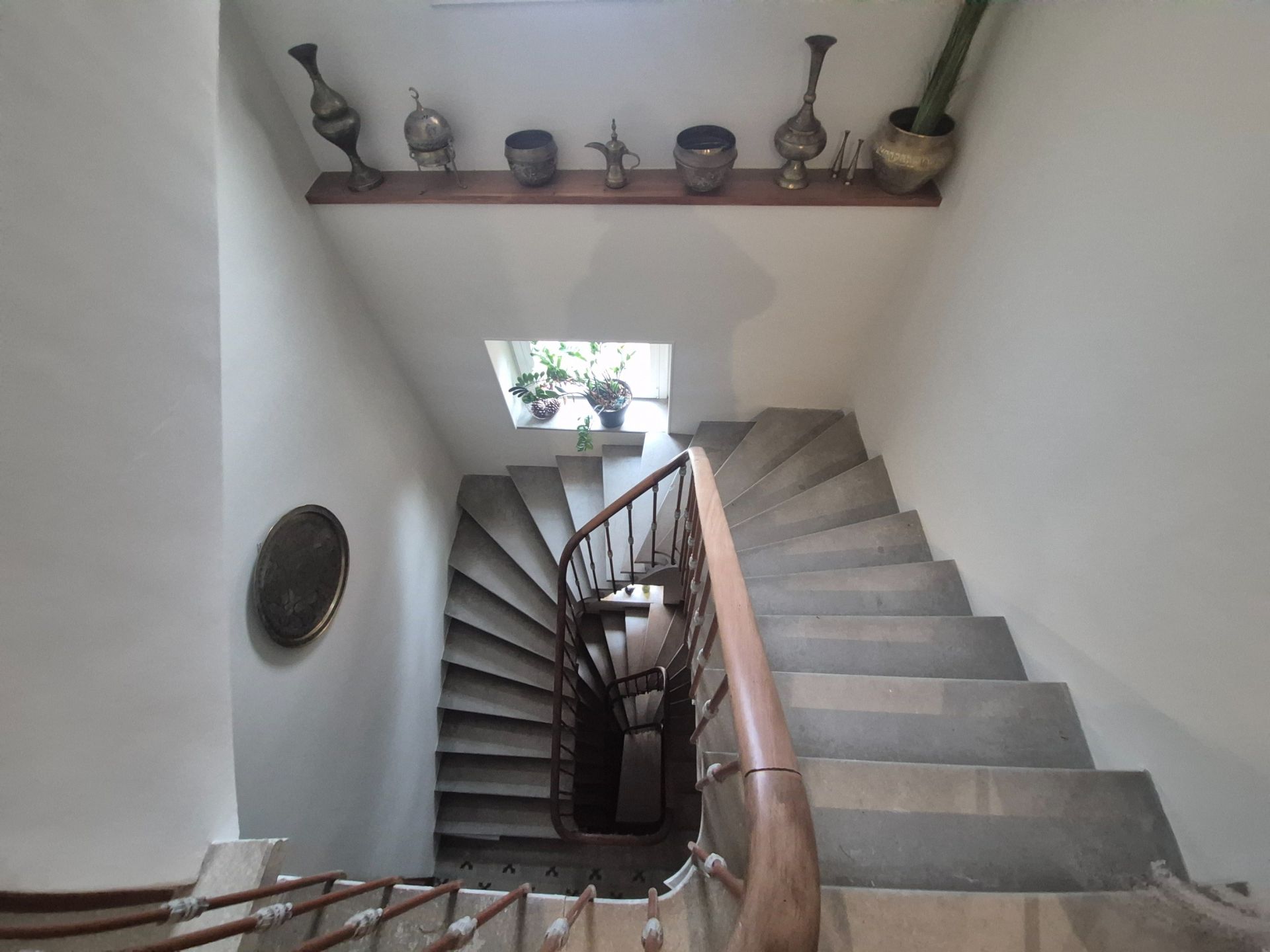 building for sale on NARBONNE (11100)