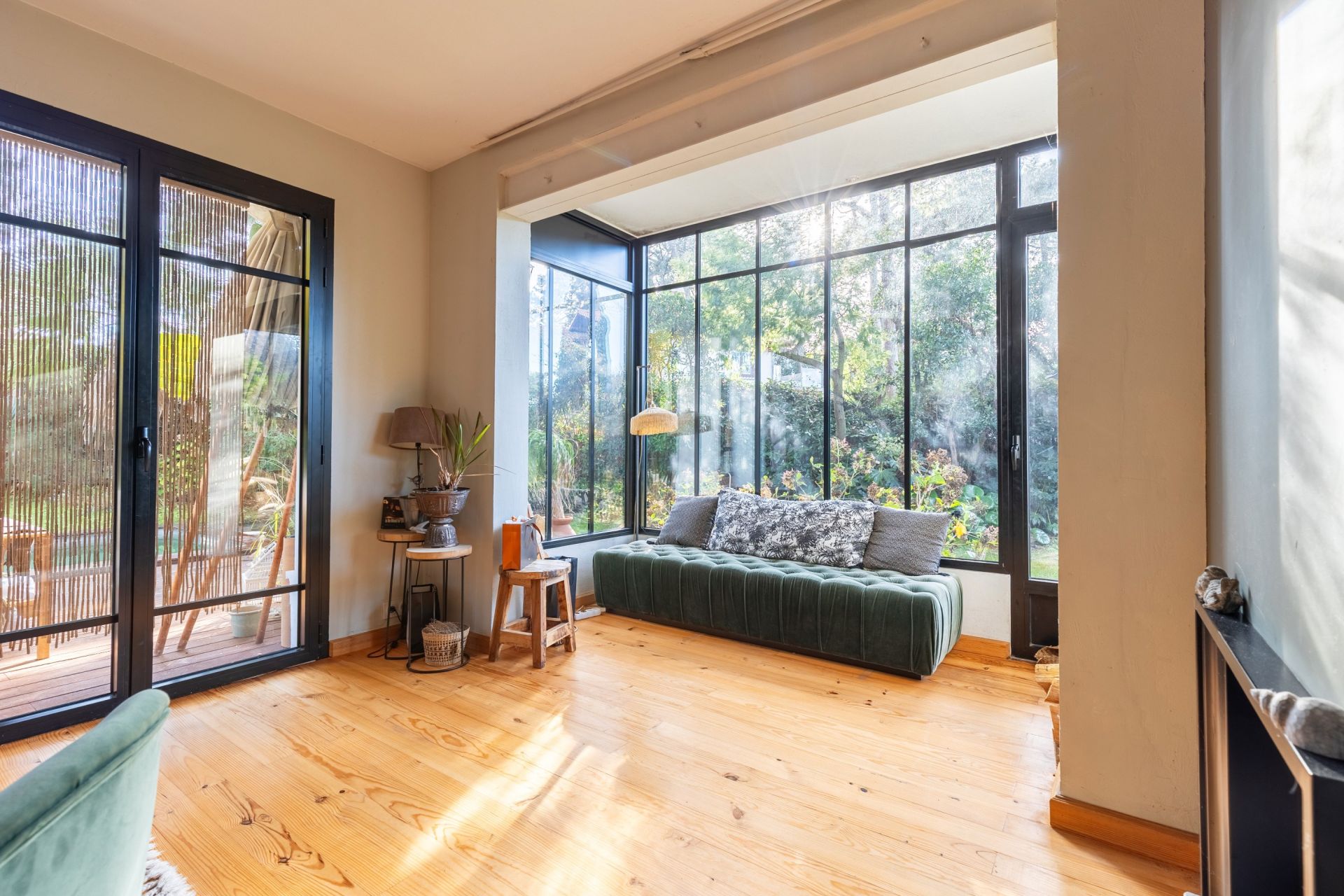 luxury house 7 Rooms for sale on ARCACHON (33120)