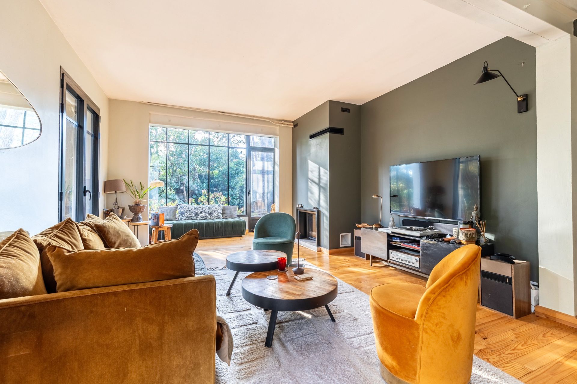 luxury house 7 Rooms for sale on ARCACHON (33120)