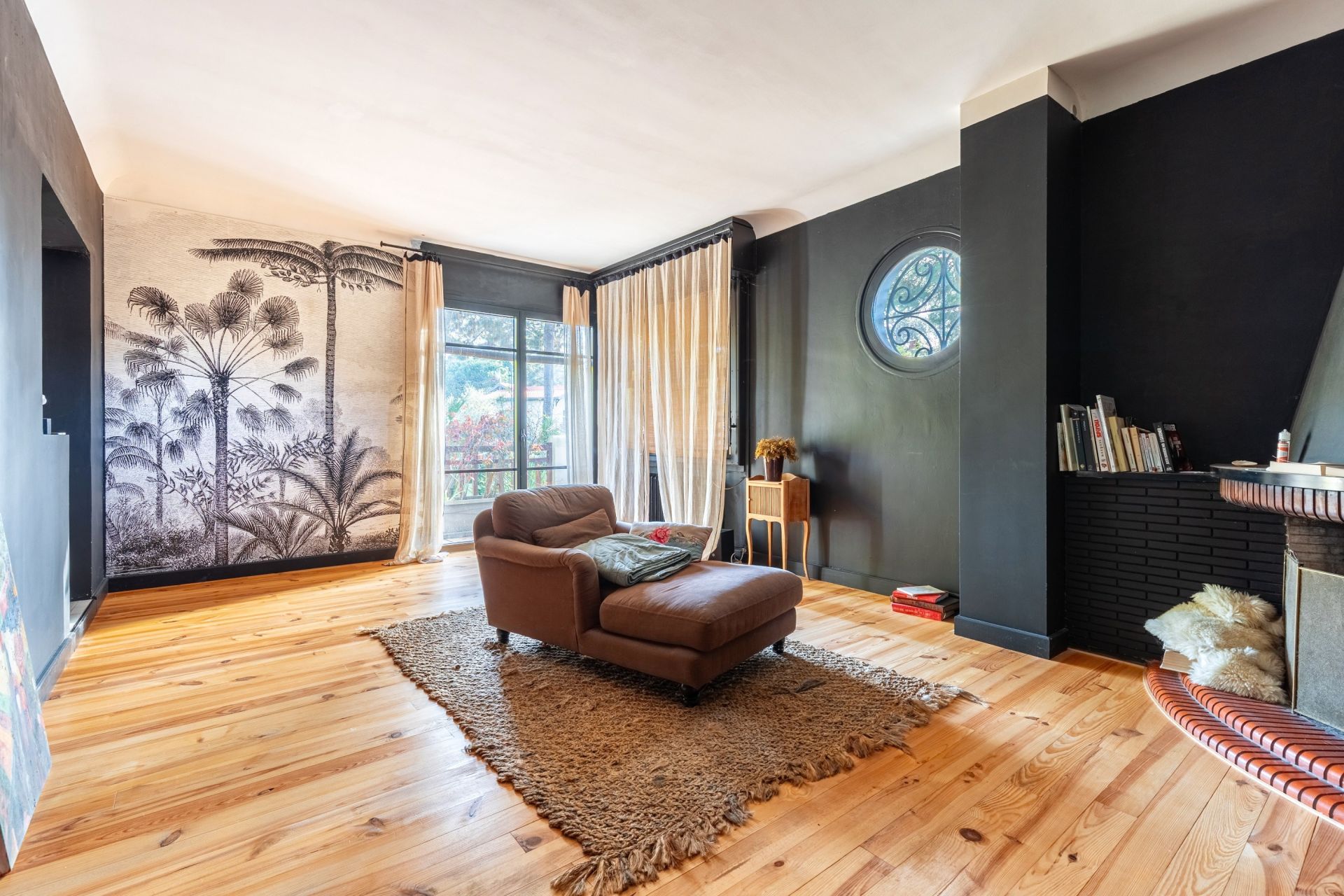 luxury house 7 Rooms for sale on ARCACHON (33120)