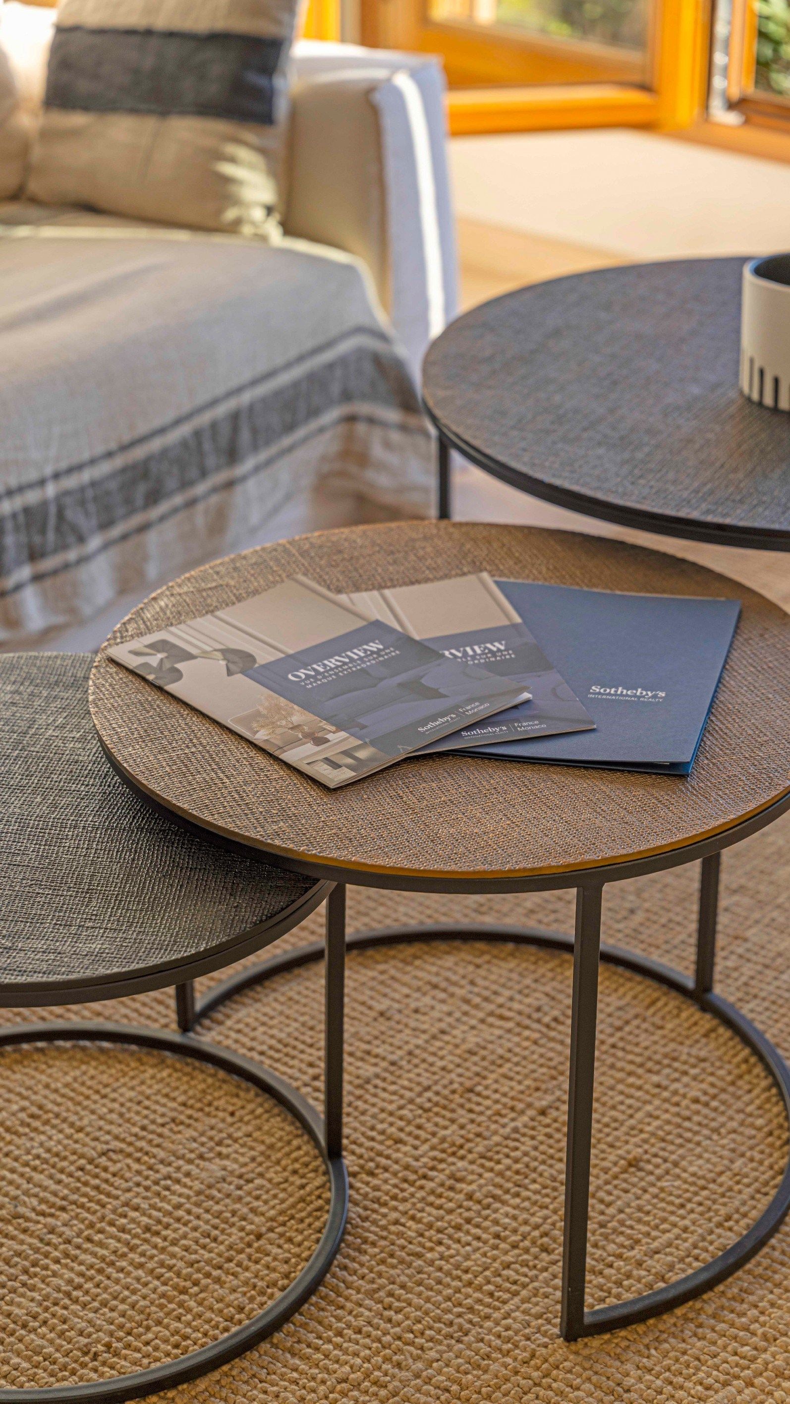 luxury villa 5 Rooms for sale on STE MAXIME (83120)