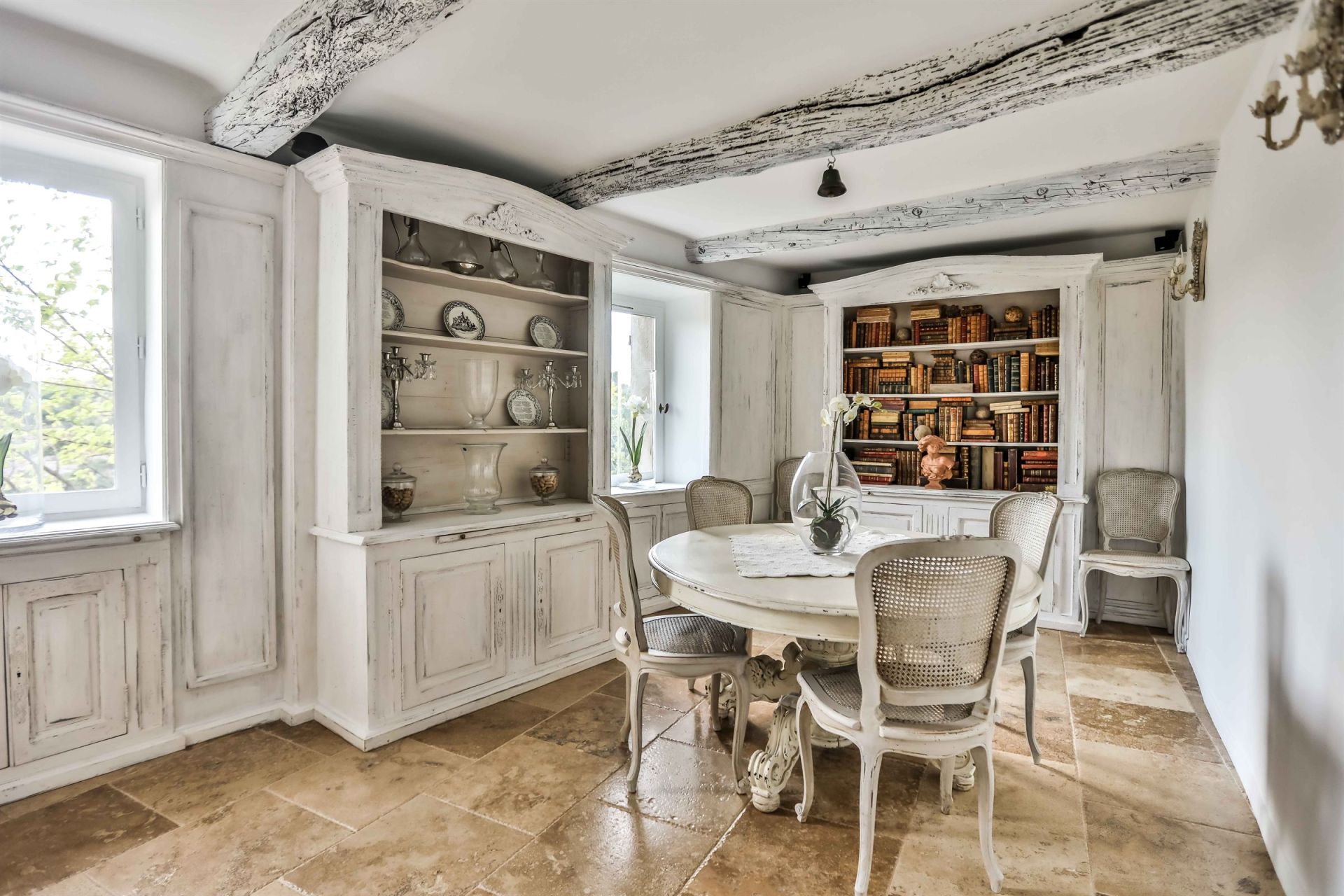 townhouse 7 Rooms for seasonal rent on GORDES (84220)