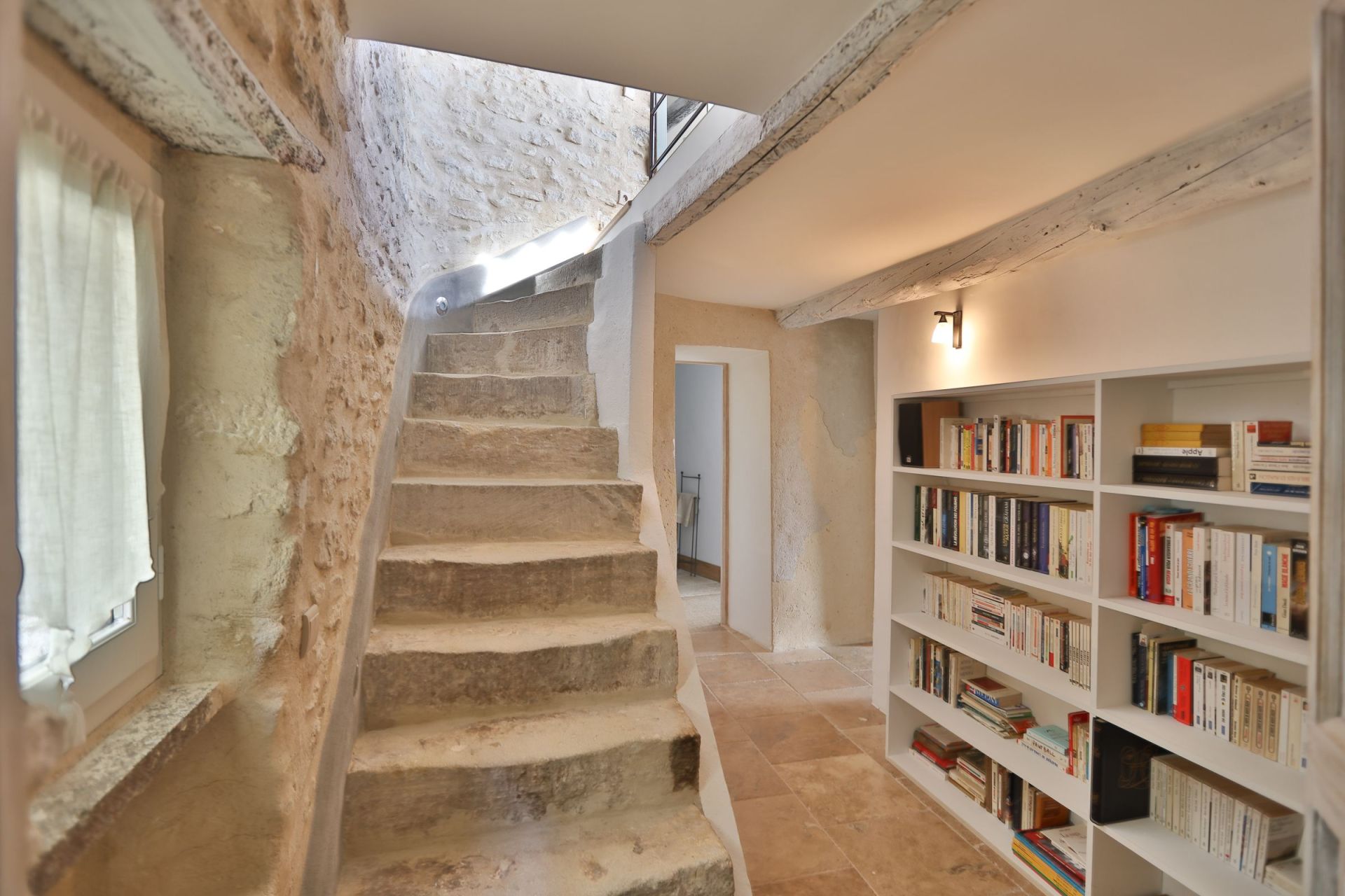 townhouse 7 Rooms for seasonal rent on GORDES (84220)