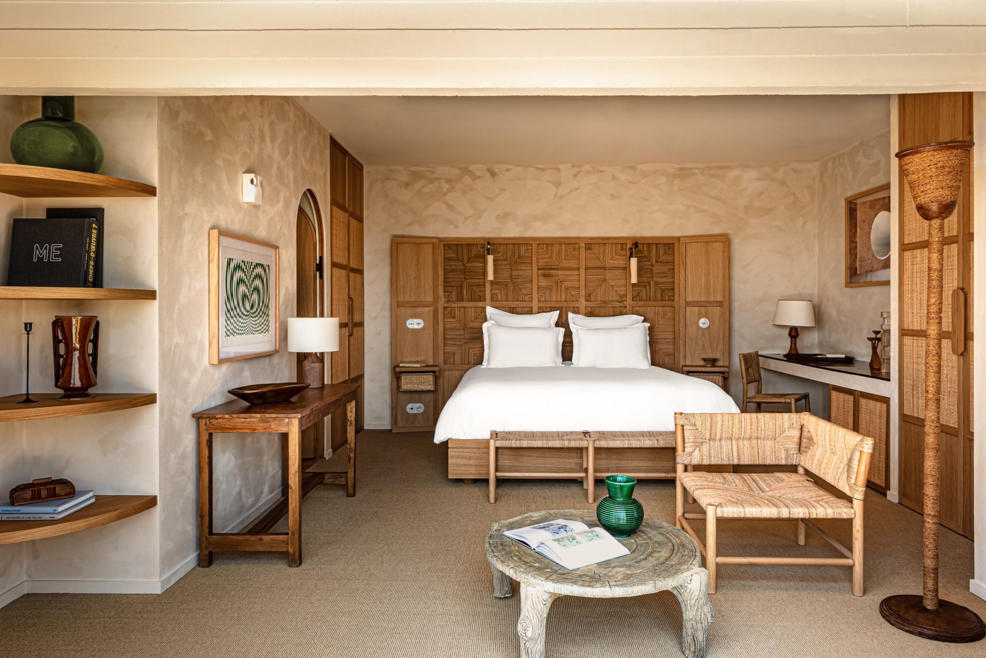 maison de luxe 11 Pièces en location saisonnière sur GORDES (84220)