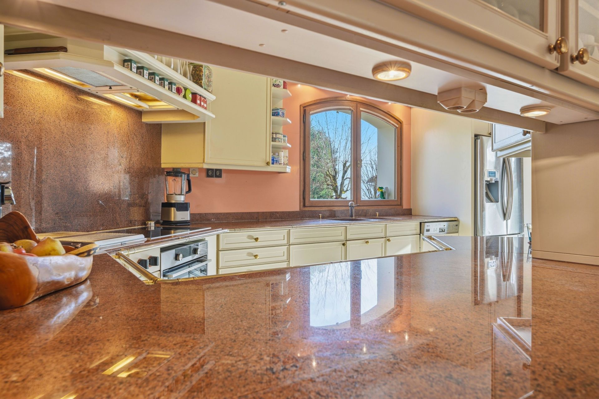 maison de luxe 8 Pièces en vente sur DIVONNE LES BAINS (01220)