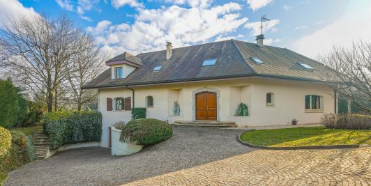 Vente Maison de luxe Divonne-les-Bains 8&nbsp;Pièces 296&nbsp;m²