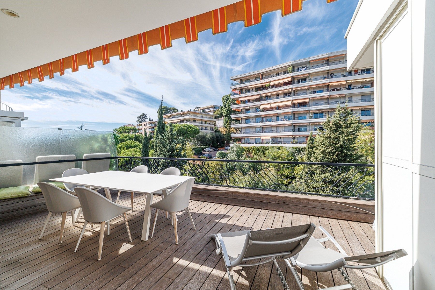 luxury apartment 3 Rooms for sale on NICE (06000)