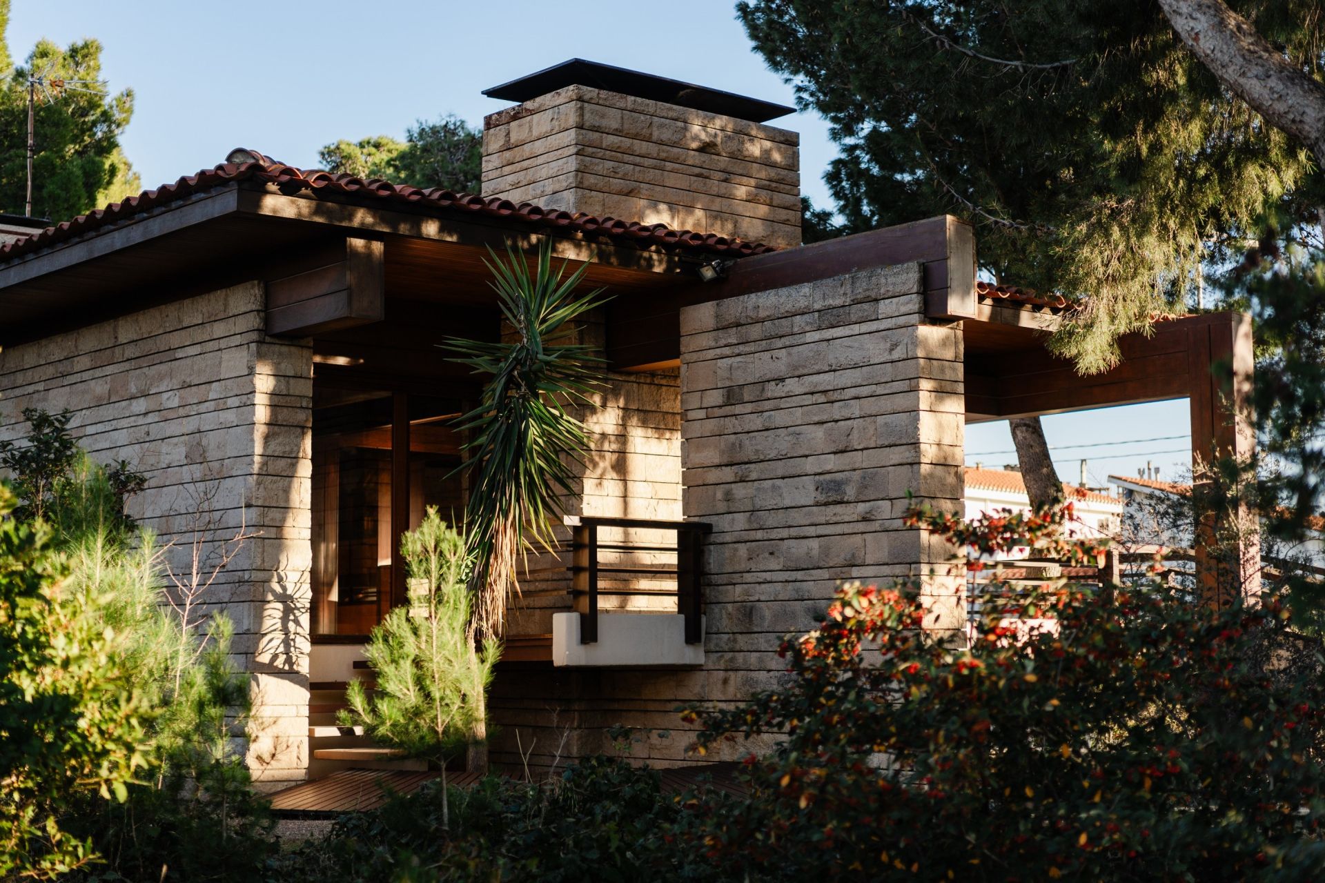 luxury house 6 Rooms for sale on PERPIGNAN (66000)