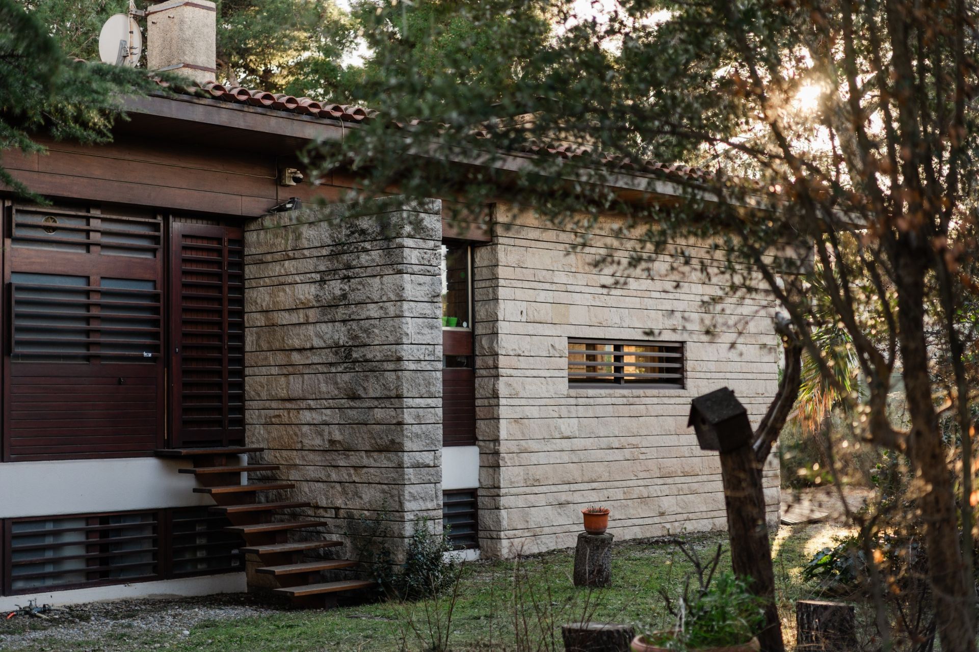 luxury house 6 Rooms for sale on PERPIGNAN (66000)