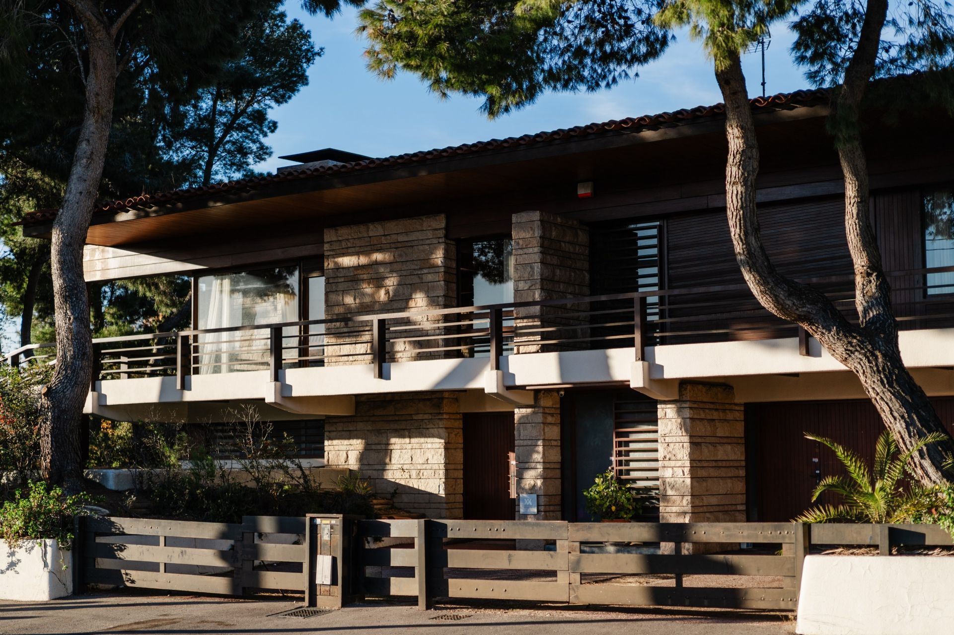 luxury house 6 Rooms for sale on PERPIGNAN (66000)