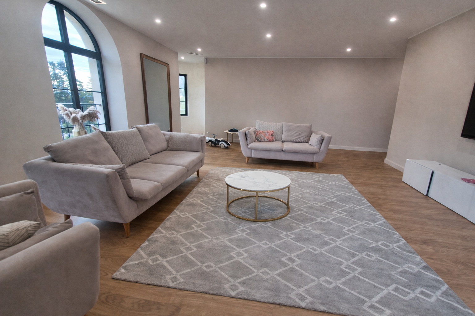 appartement de luxe 5 Pièces en vente sur PENNAUTIER (11610)