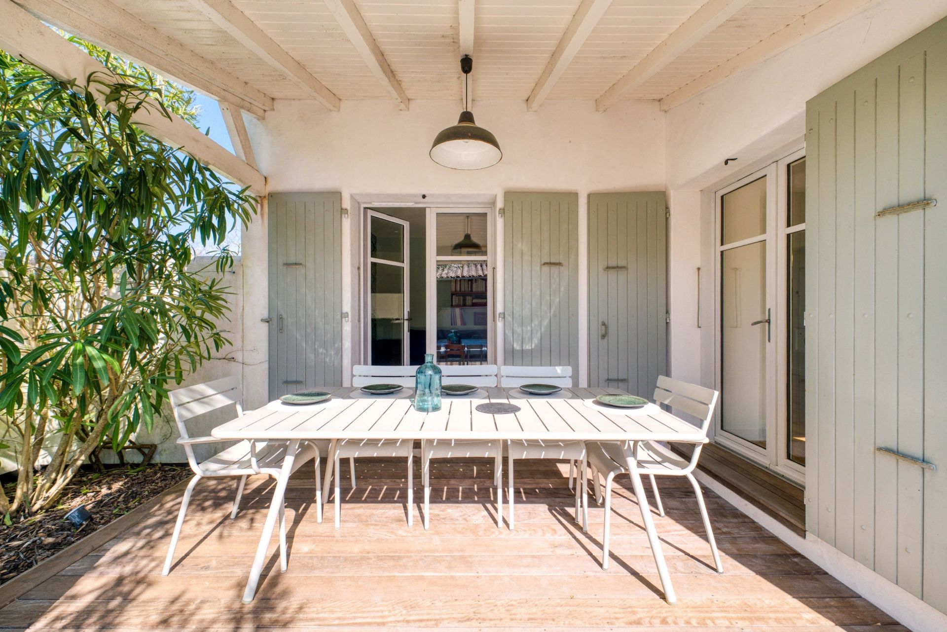 luxury house 7 Rooms for sale on STE MARIE DE RE (17740)