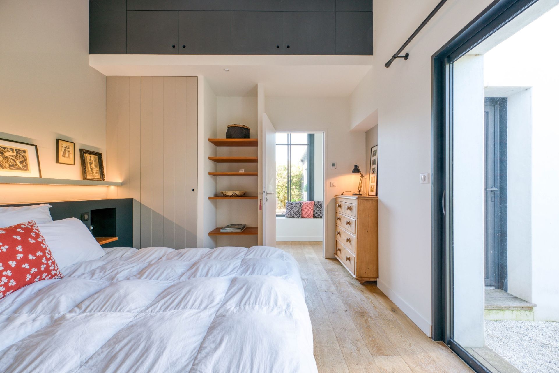 luxury house 7 Rooms for sale on STE MARIE DE RE (17740)