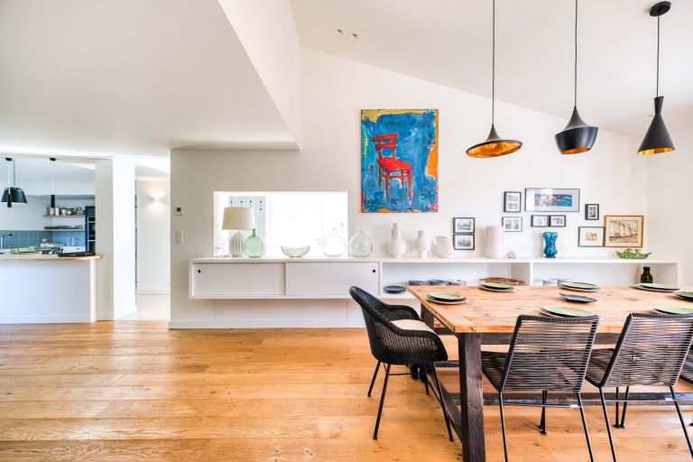 luxury house 7 Rooms for sale on STE MARIE DE RE (17740)