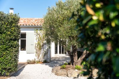 Sale Luxury house Sainte-Marie-de-Ré 7&nbsp;Rooms 150&nbsp;m²