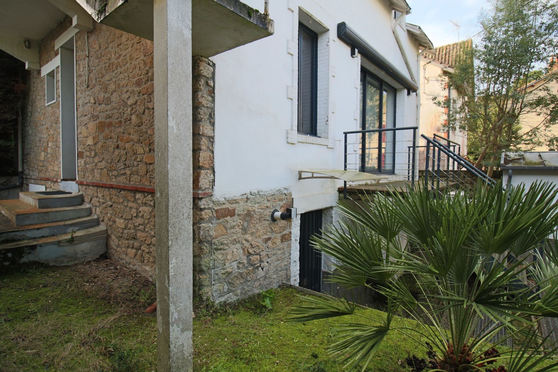 luxury house 7 Rooms for sale on LA BAULE (44500)