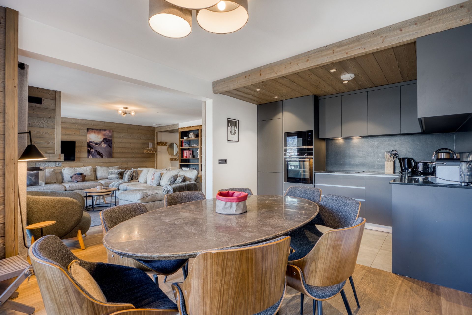 luxury apartment 4 Rooms for sale on MERIBEL LES ALLUES (73550)
