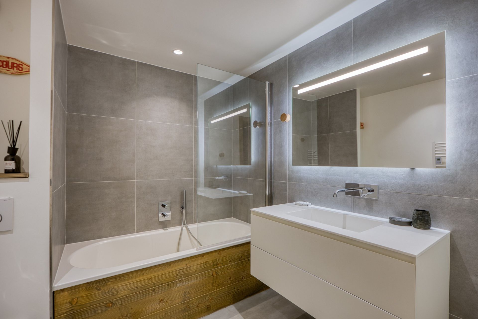 appartement de luxe 4 Pièces en vente sur MERIBEL LES ALLUES (73550)