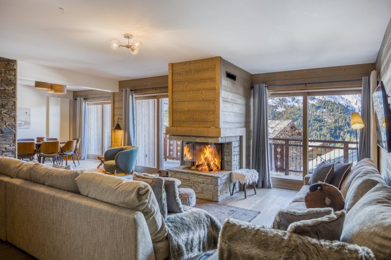 luxury apartment 4 Rooms for sale on MERIBEL LES ALLUES (73550)