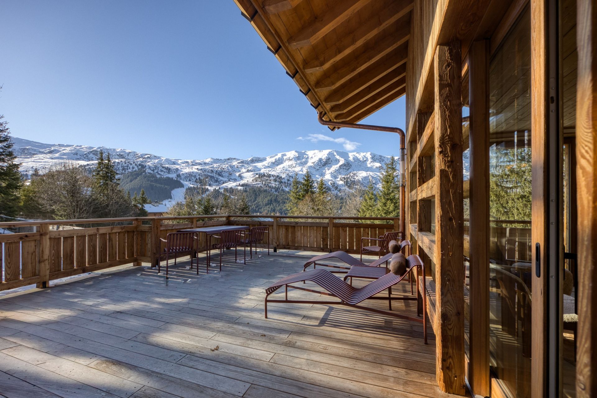 luxury chalet 6 Rooms for seasonal rent on MERIBEL LES ALLUES (73550)