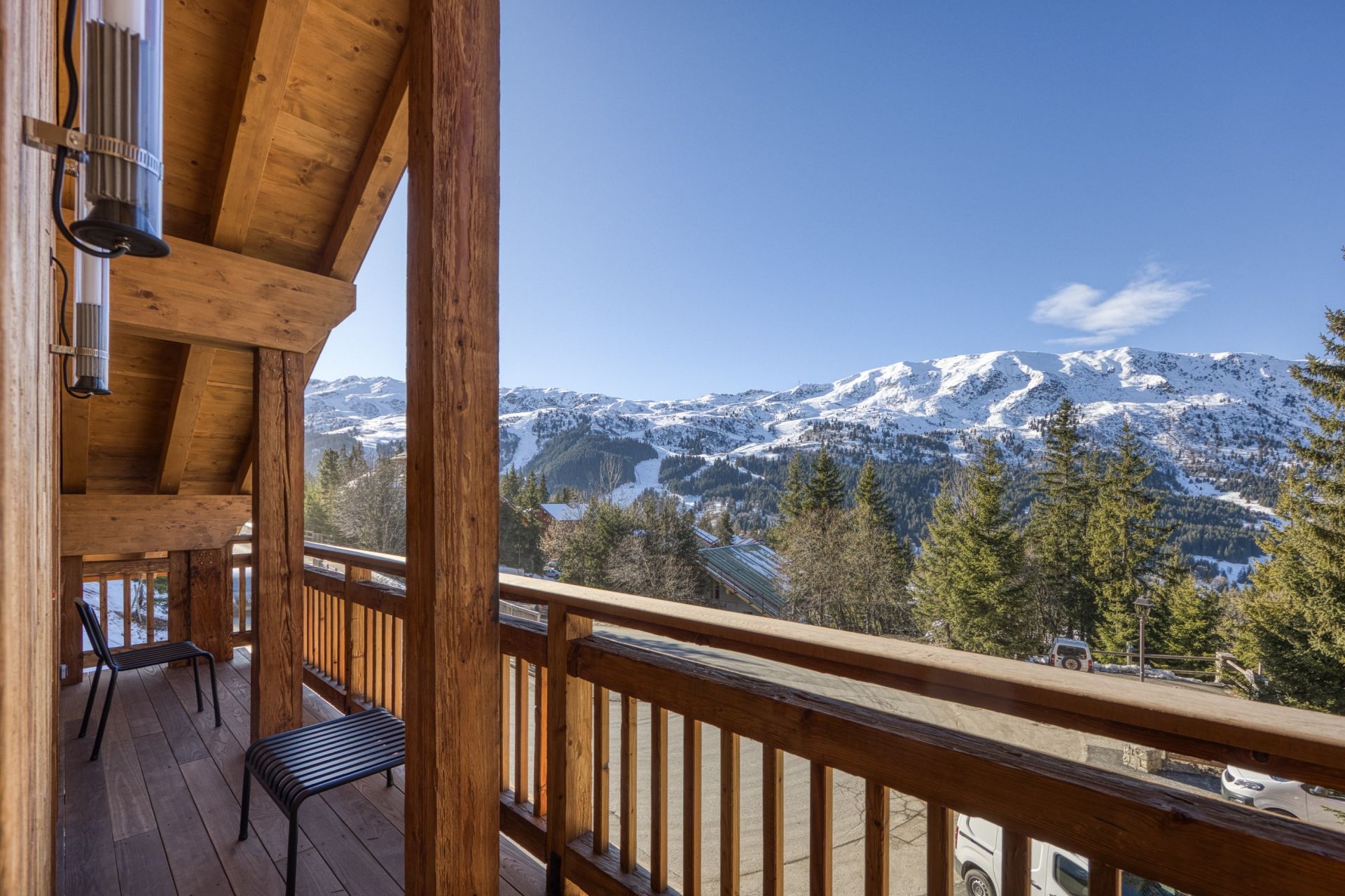 luxury chalet 6 Rooms for seasonal rent on MERIBEL LES ALLUES (73550)
