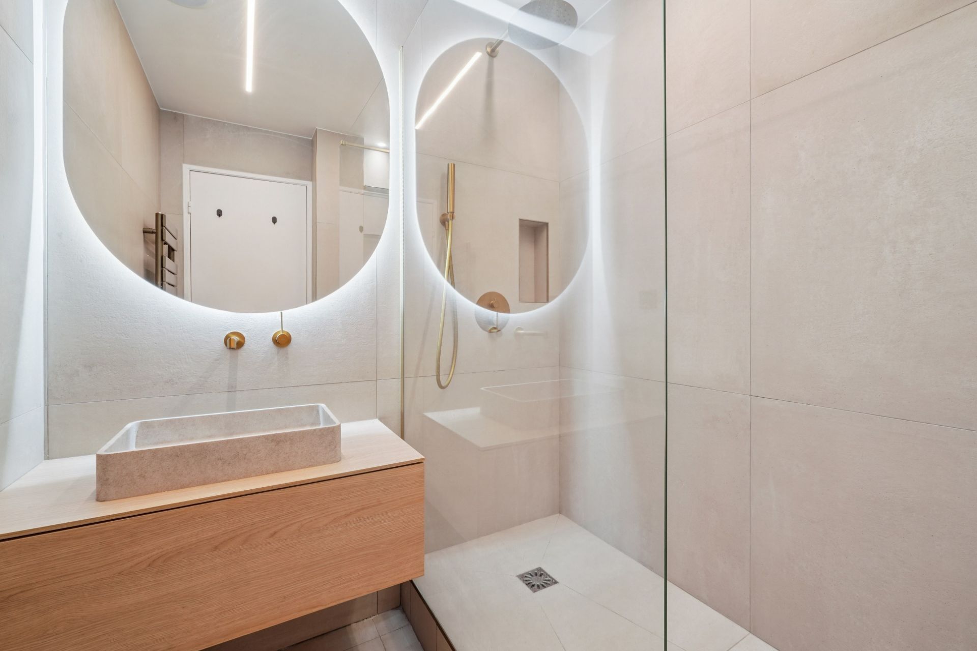 luxury apartment 3 Rooms for sale on PARIS (75006)