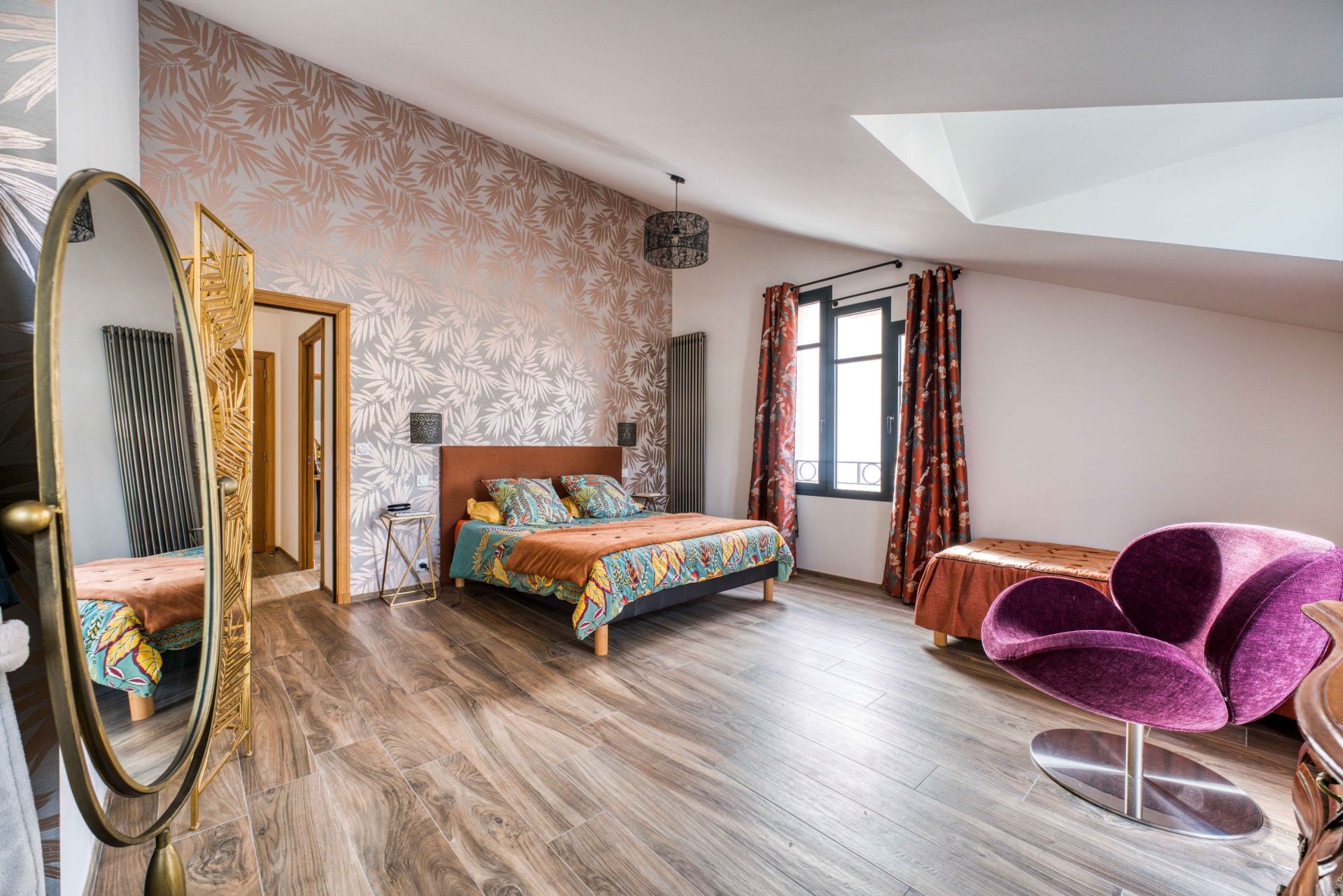 luxury house 7 Rooms for sale on CHATELAILLON PLAGE (17340)