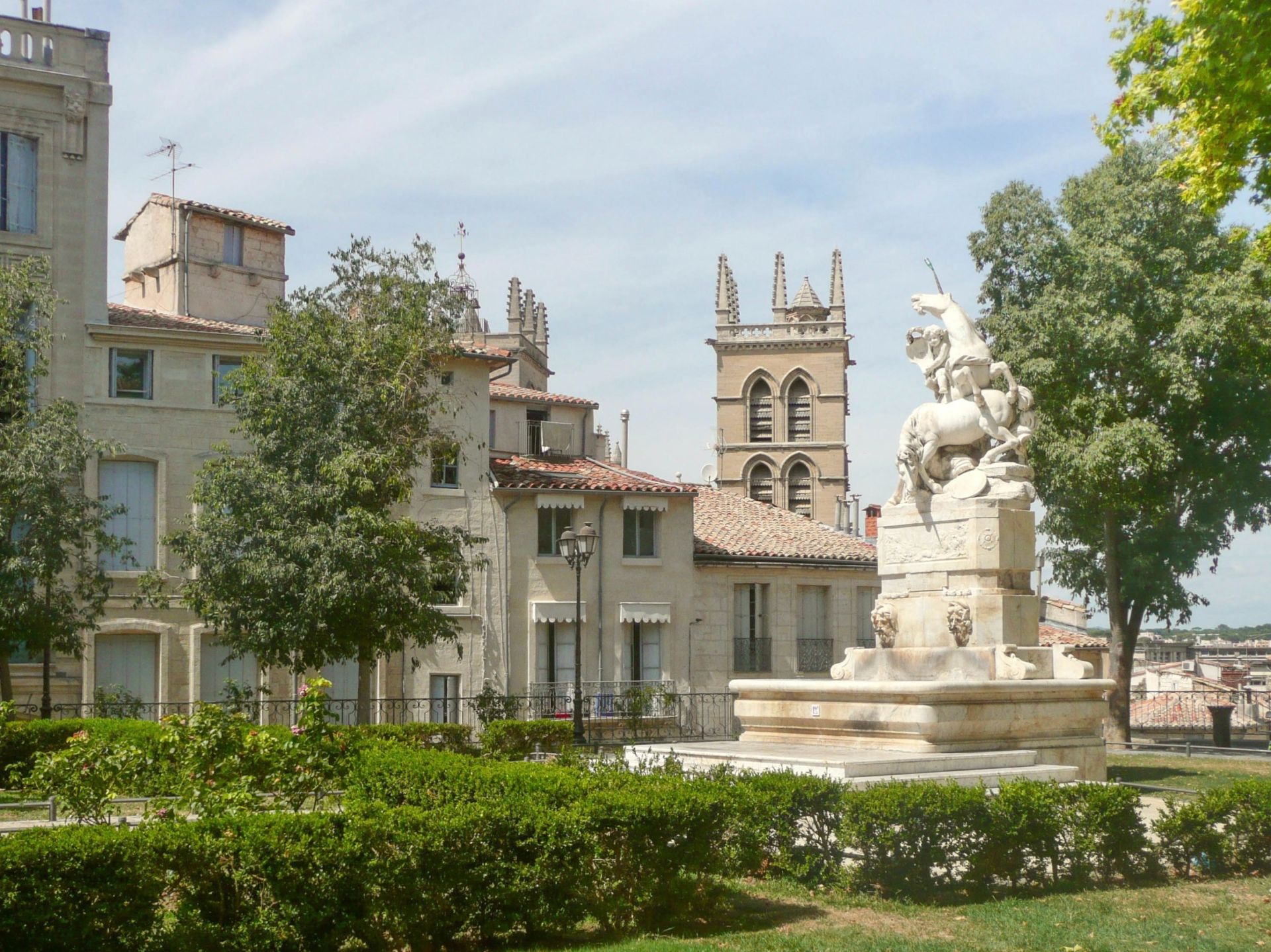 luxury apartment 6 Rooms for sale on MONTPELLIER (34000)