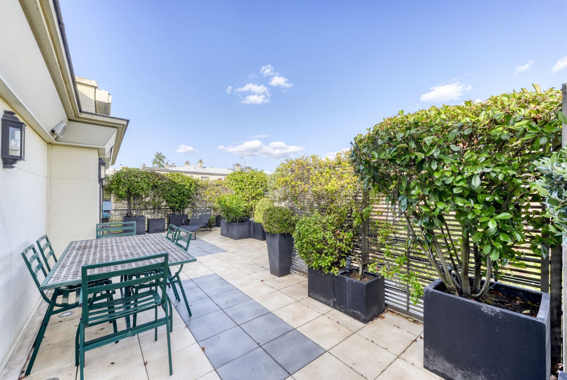 hôtel particulier 9 Pièces en vente sur NEUILLY SUR SEINE (92200)