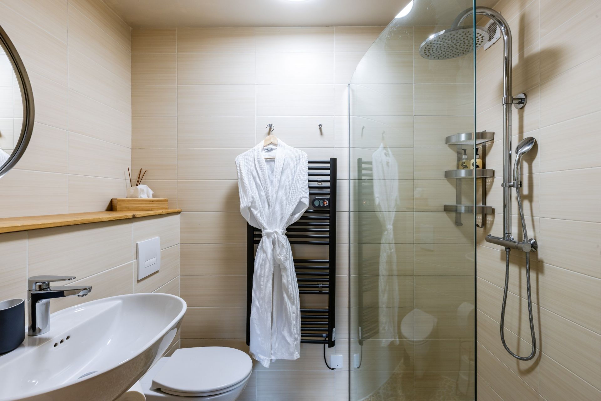 luxury chalet 13 Rooms for sale on LES DEUX ALPES (38860)