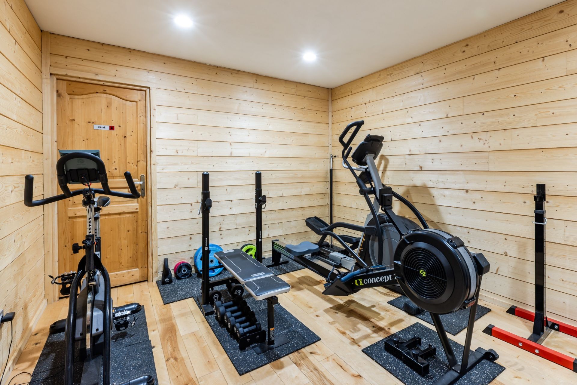 luxury chalet 13 Rooms for sale on LES DEUX ALPES (38860)