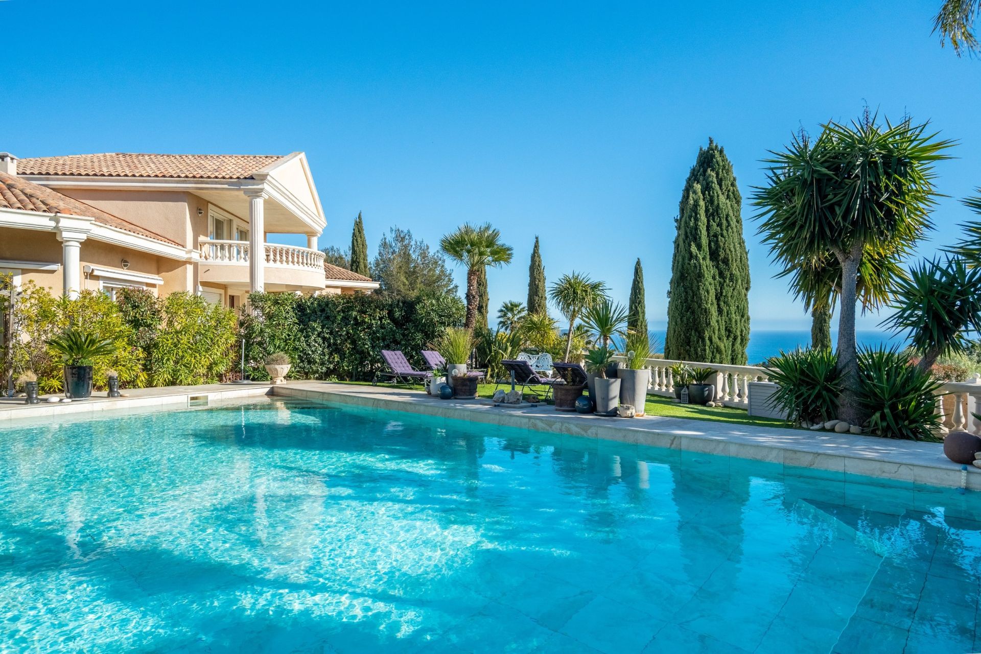 maison de luxe 10 Pièces en vente sur LA CIOTAT (13600)