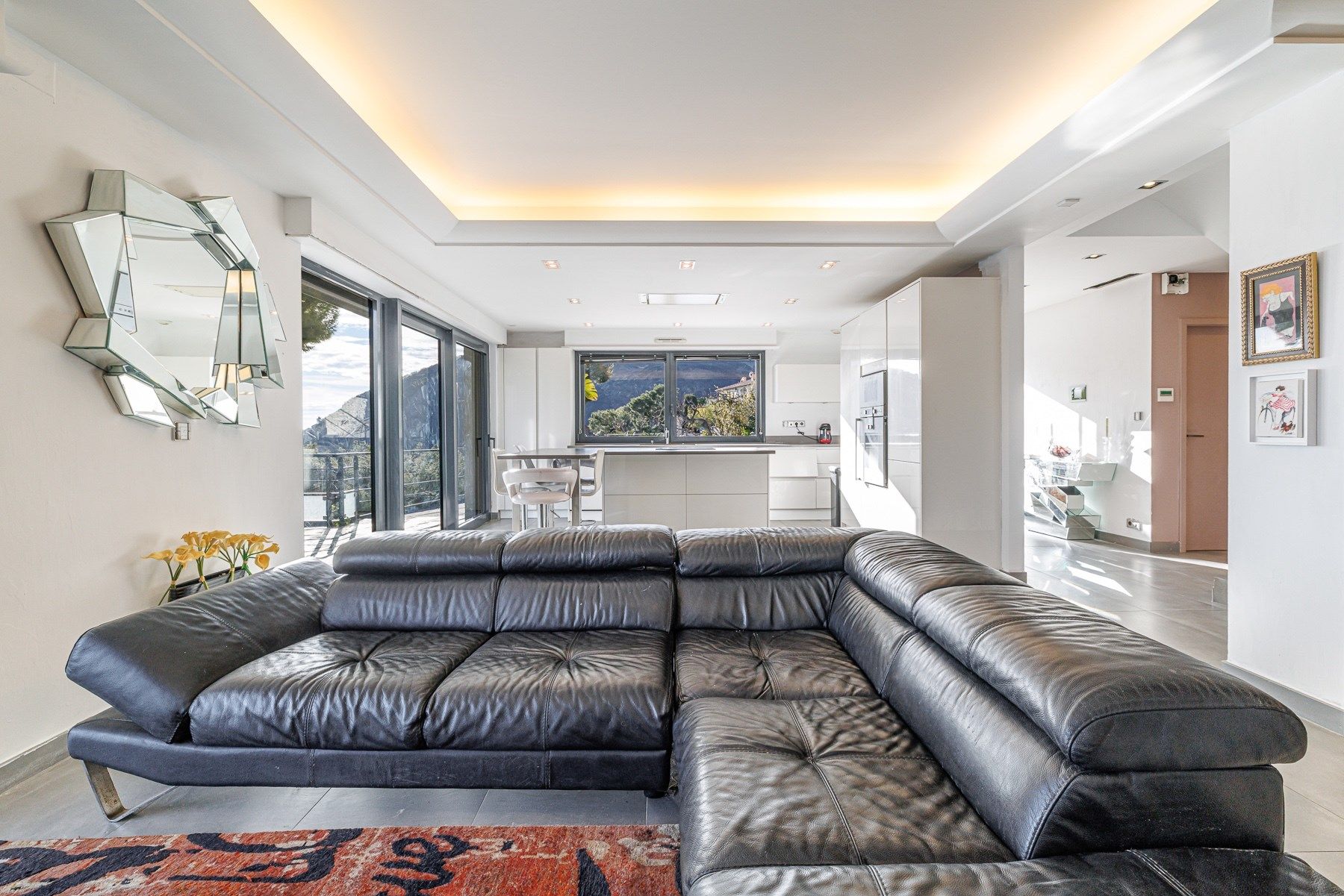 maison contemporaine 5 Pièces en vente sur EZE (06360)