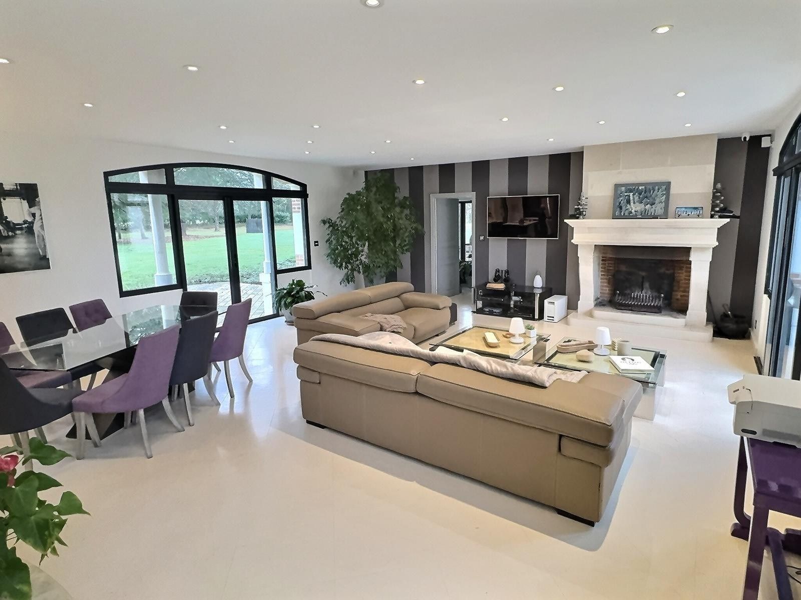 maison de luxe 7 Pièces en vente sur DHUIZON (41220)