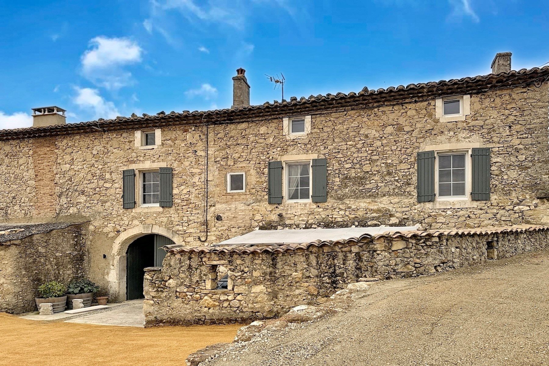 maison de luxe 20 Pièces en vente sur PONT ST ESPRIT (30130)